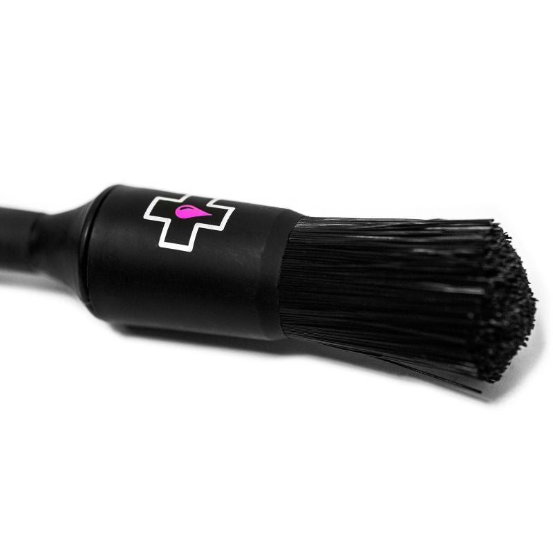 Muc-Off Cepillo Detallador Transmisión #3