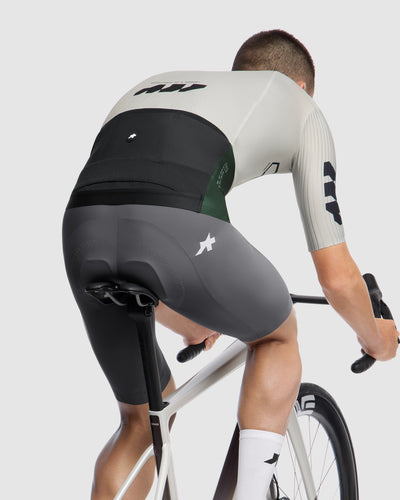 Maillot Manga Corta Assos Equipe RS Something To Say Almond Milk #7