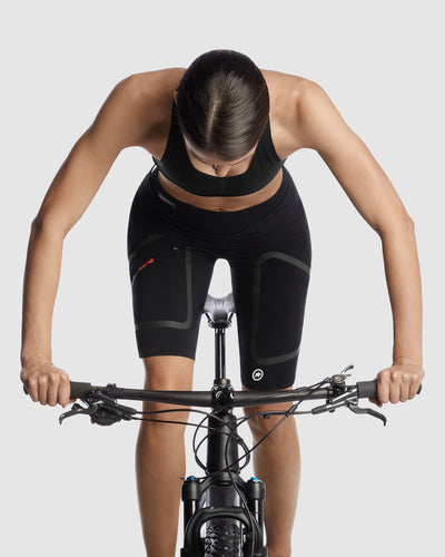Assos Trail Tactica T3 Pantalones Cortos Cargo Mujer Black Series #5