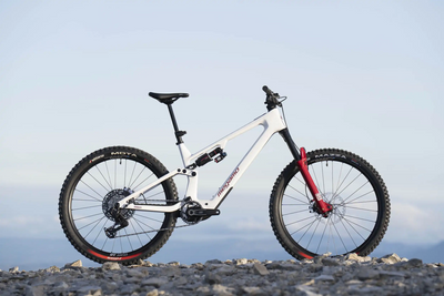 Megamo Reason CRB 02 Avinox M2S 2027 White Ice #4