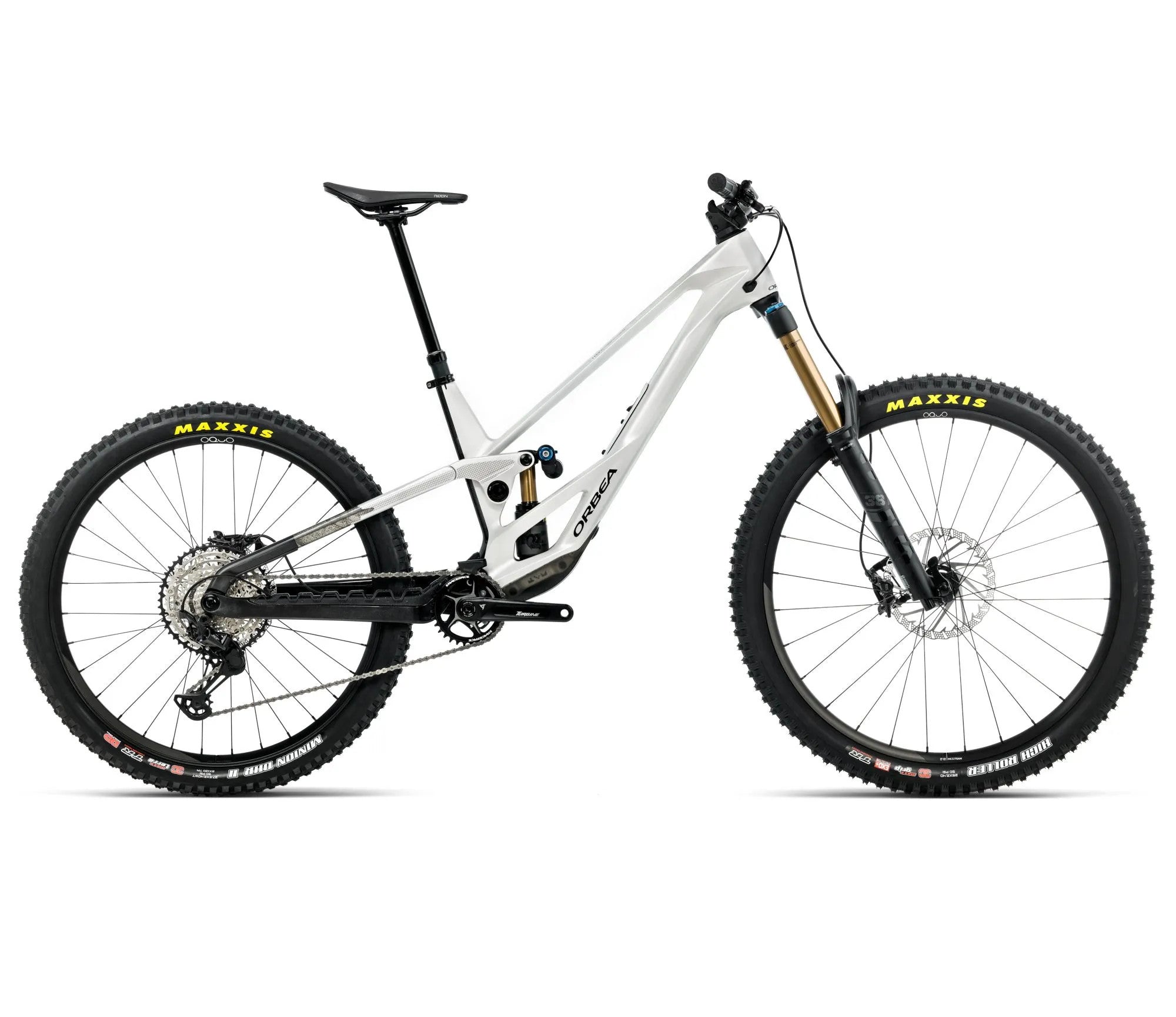 T259TTCC-M6-SIDE-RALLON_EN_TEAM