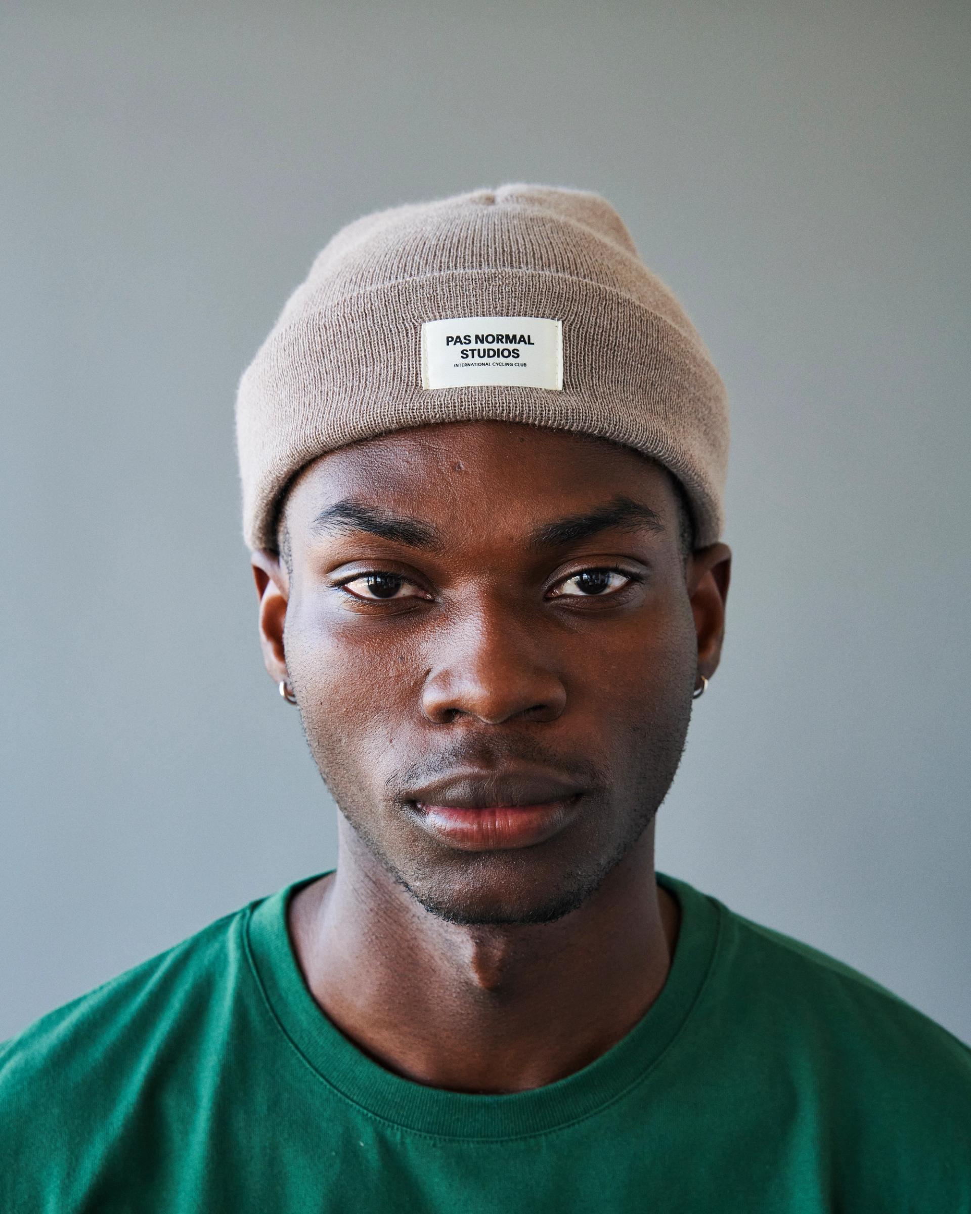 Gorro Pas Normal Studios Off-Race Unisex Ash Brown #2